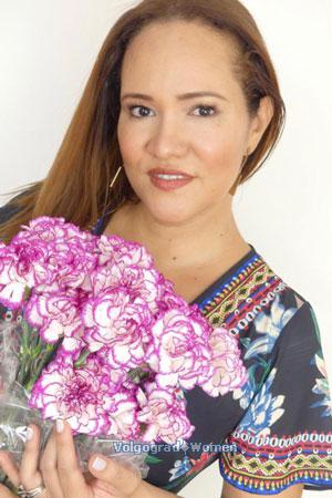 199750 - Andrea Age: 45 - Colombia