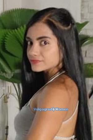 204580 - Claudia Age: 34 - Colombia