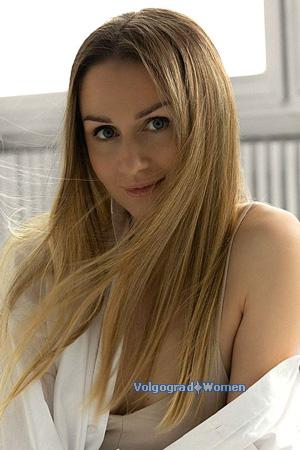 225338 - Daryna Age: 35 - Ukraine